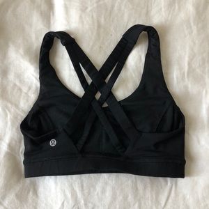 Lululemon sports bra